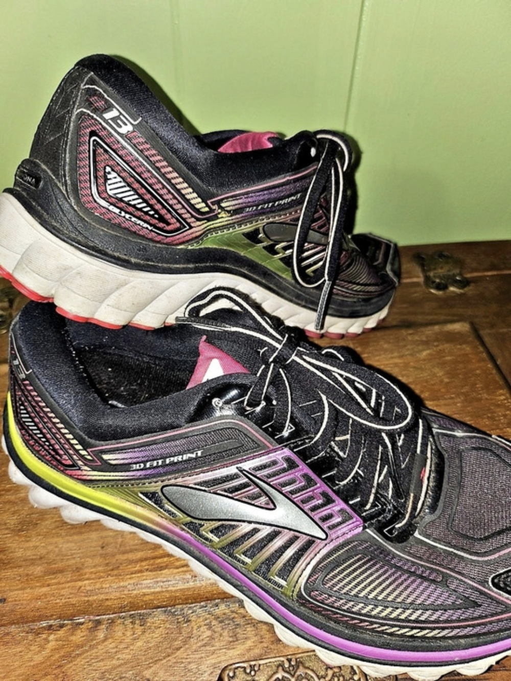 Ryka Women's Athletic Shoes in Black & Pink